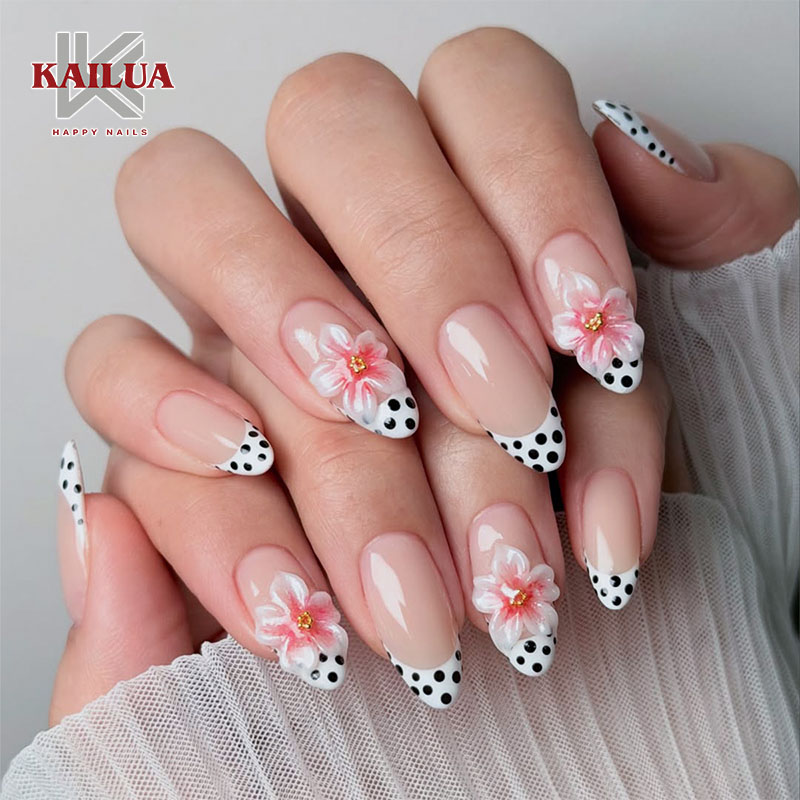 Kailua Happy Nails